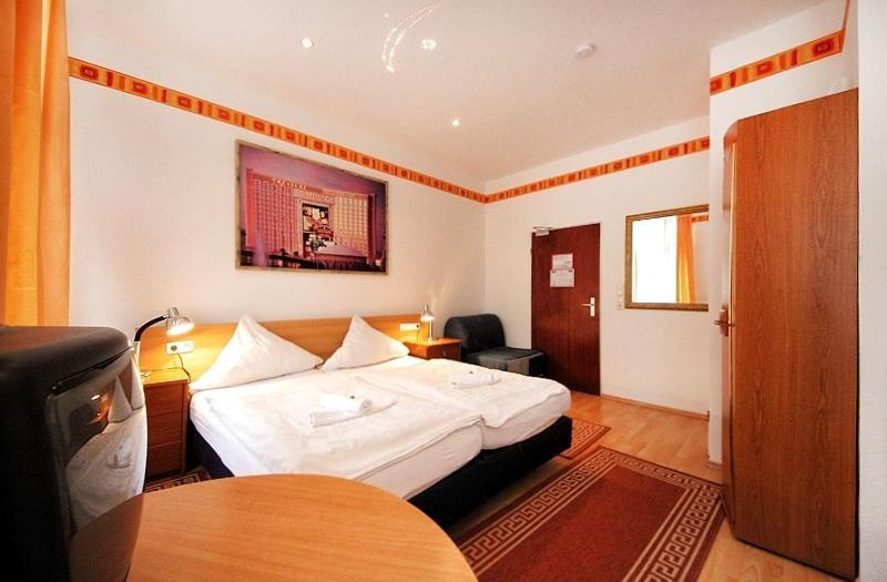 City Hotel Storch Colónia Quarto foto